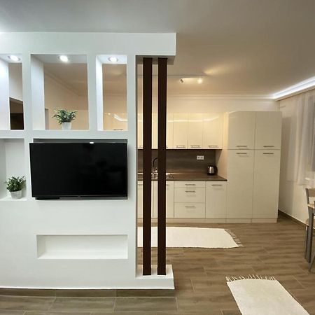 Andrea Apartmanok 2 Hajdúszoboszló Екстериор снимка