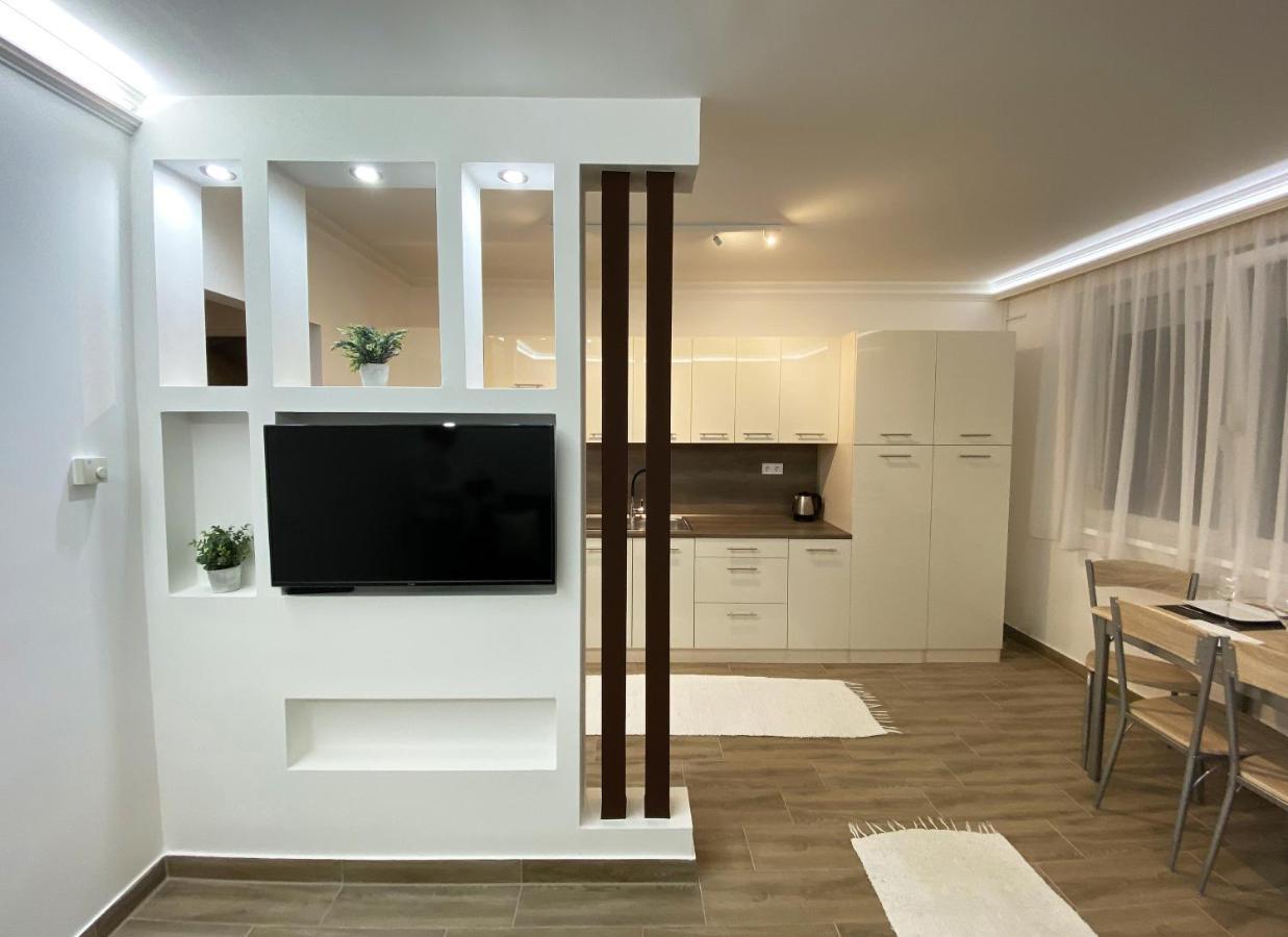 Andrea Apartmanok 2 Hajdúszoboszló Екстериор снимка